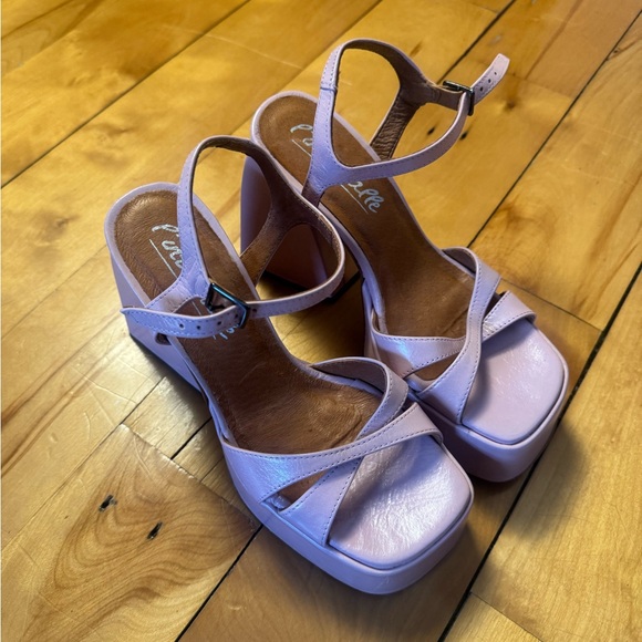 Pink Platform Sandals - Picture 6 of 6